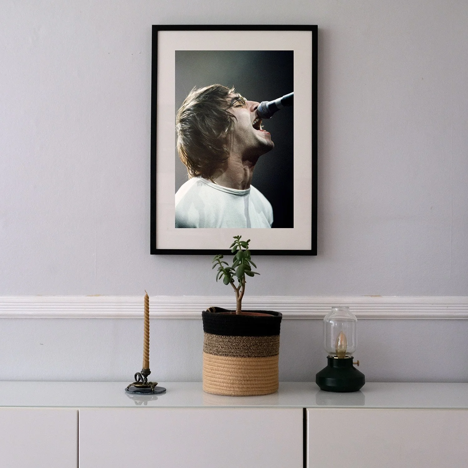Liam Gallagher, Oasis — JILL FURMANOVSKY ARCHIVE